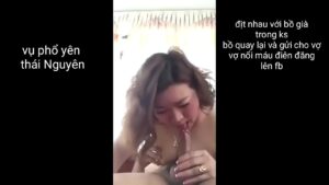 Chồng đi vắng vợ tranh thủ làm cái với NYC